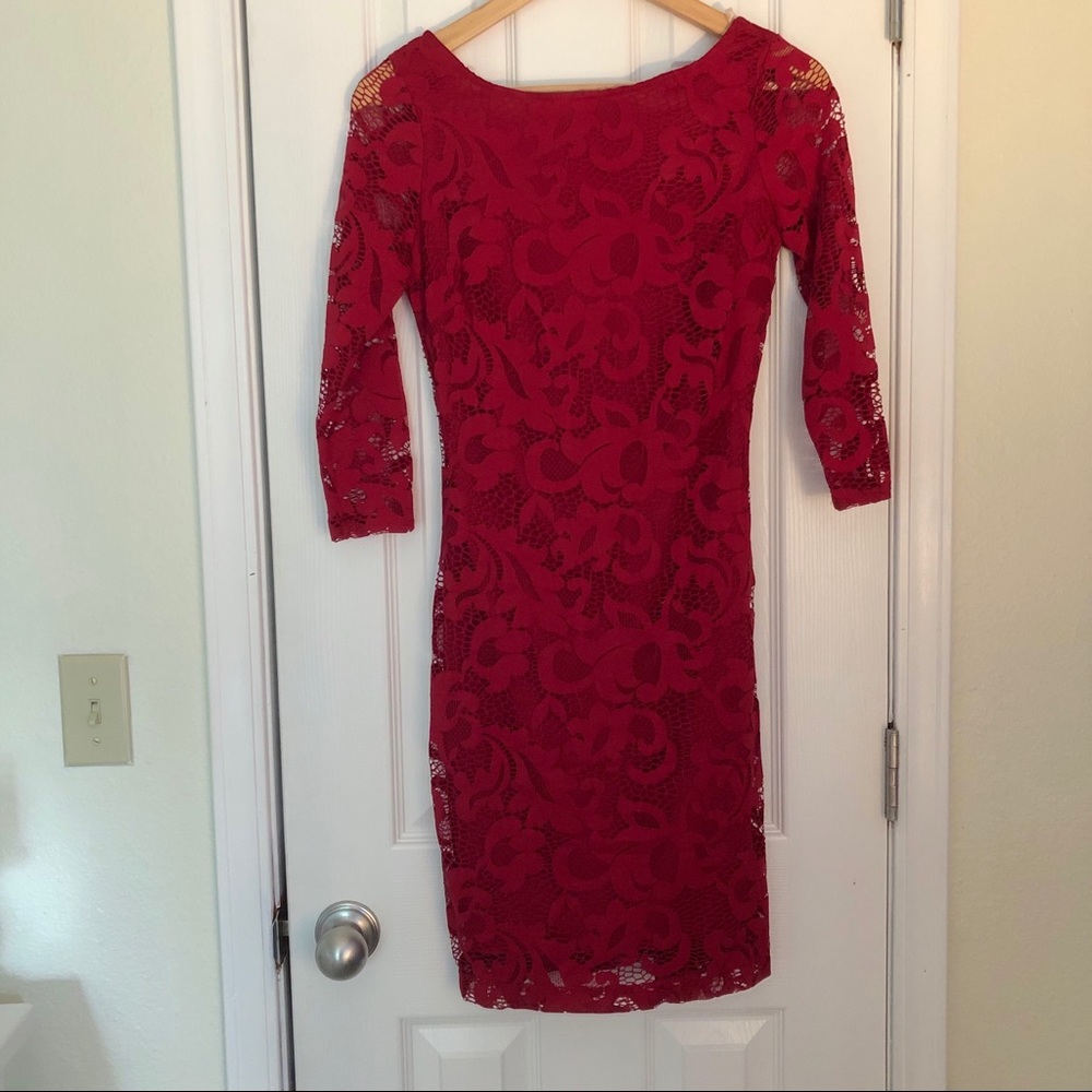 Red lace backless dress